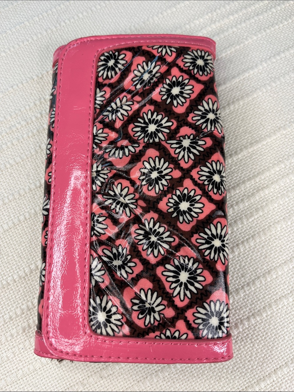 Vera Bradley Mocha Rouge Pink Floral Wallet  Clutch "Frill" w pink patent trim